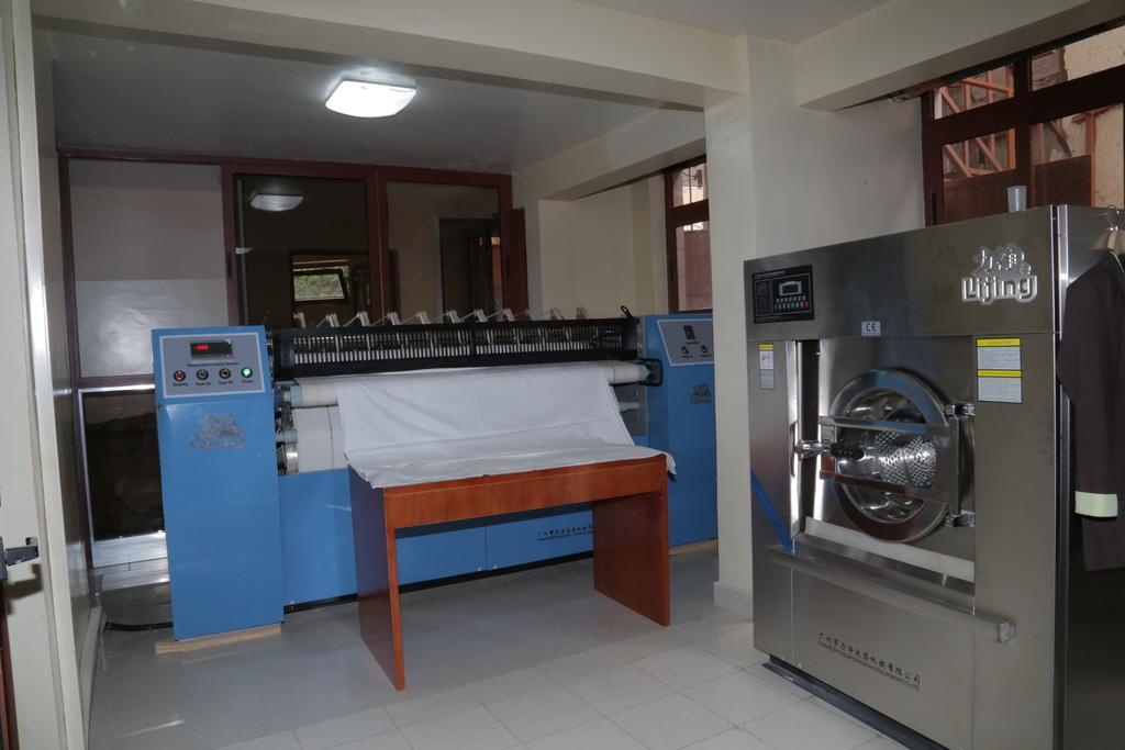 Ye Afoli International Hotel Addis Ababa Bagian luar foto