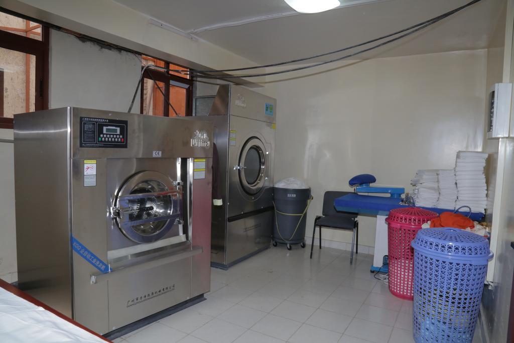 Ye Afoli International Hotel Addis Ababa Bagian luar foto